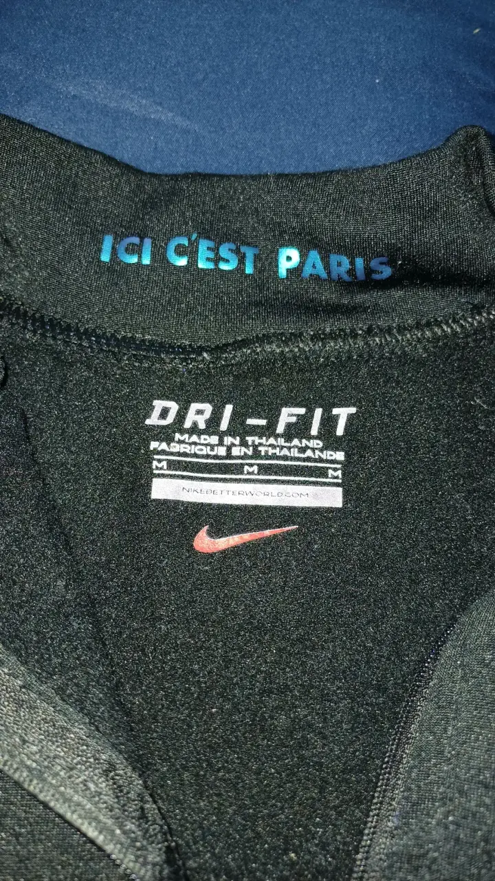 Polerón PSG Jordan negro con logo - 4