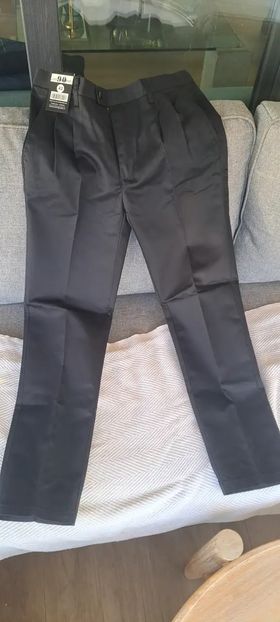Pantalón Gabardina Negro Noventa Grados Talla 42 - 2
