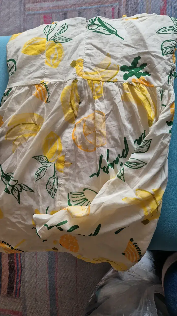Vestido de verano estampado floral amarillo - 3