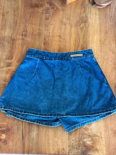Falda Shorts de mezclilla azul para mujer - miniatura 2
