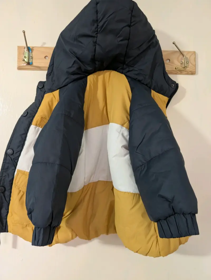 Chaqueta infantil Black & Blue con diseño de zorro - 2