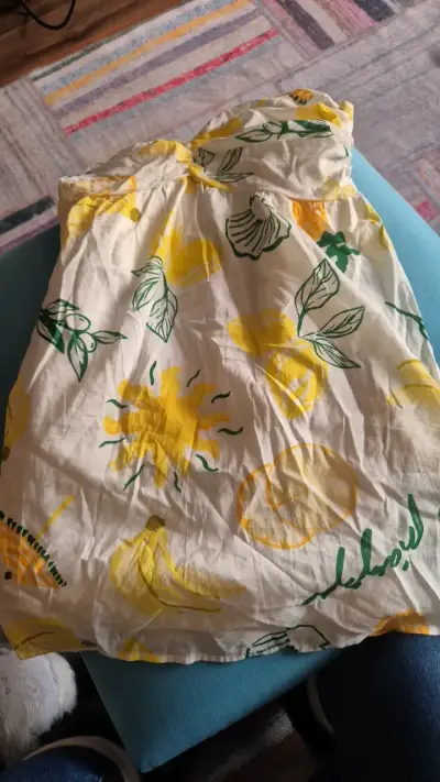 Vestido de verano estampado floral amarillo y verde - miniatura 3