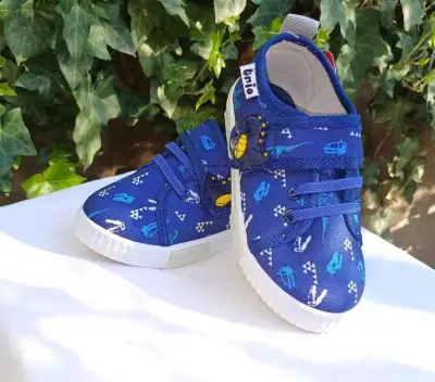 Zapatillas infantiles Brio con diseño colorido - miniatura 2