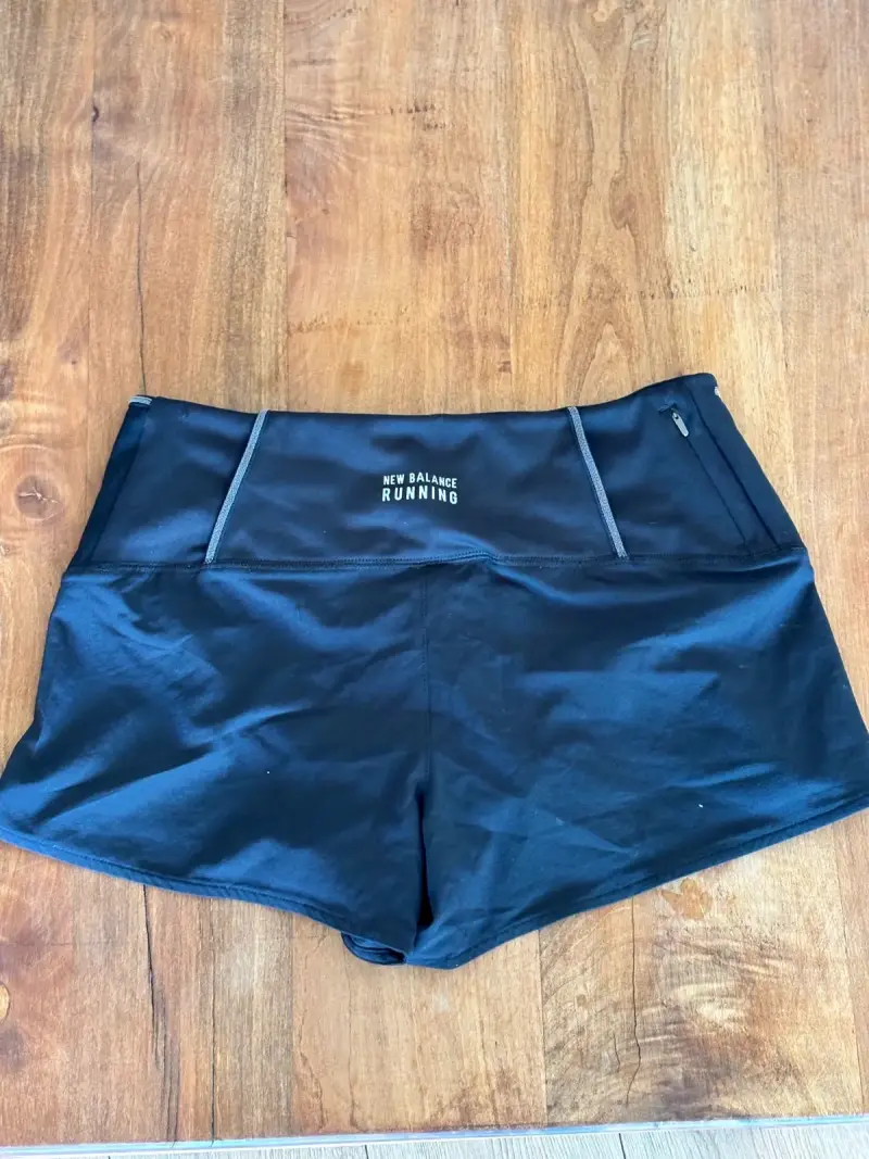 Shorts deportivos New Balance negros para correr - 2