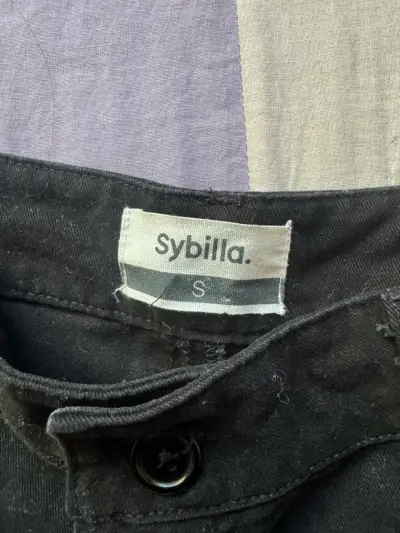 Pantalones cargo negros Sybilla para mujer - miniatura 2