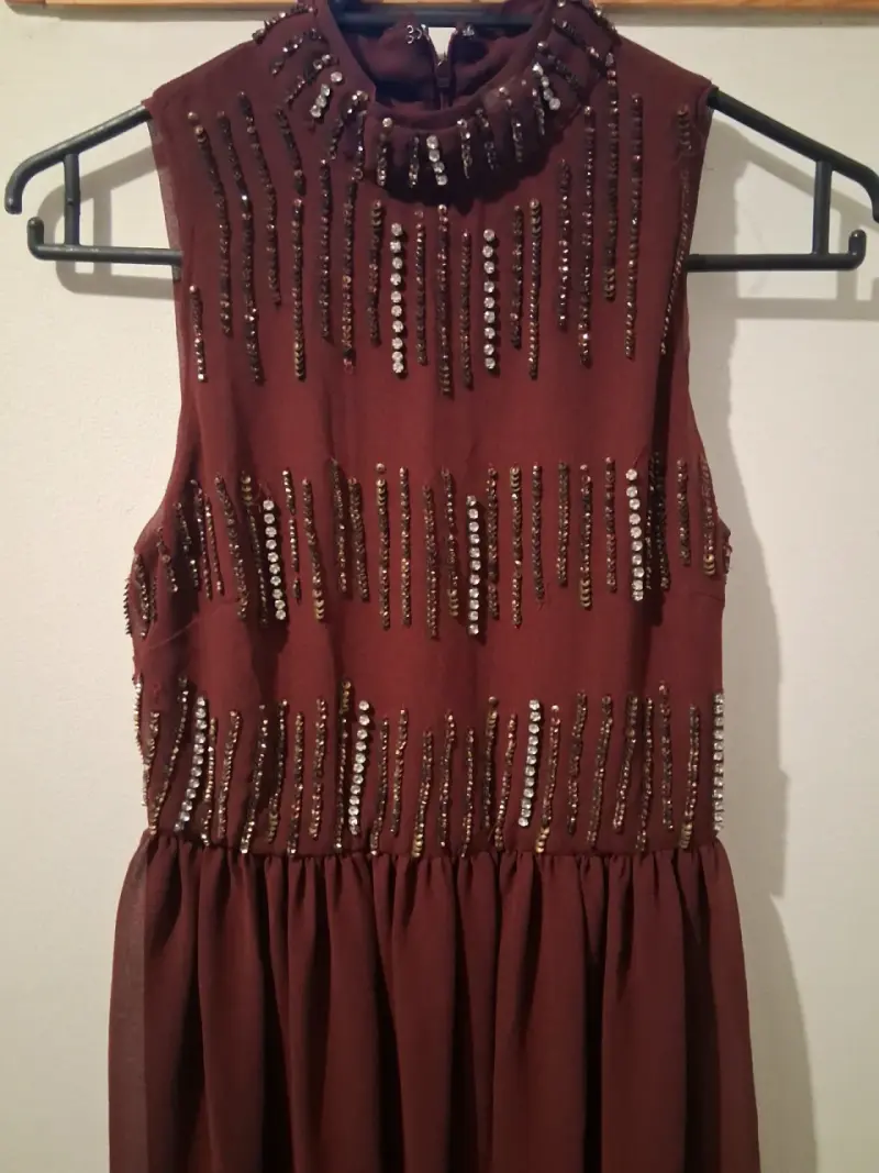 Vestido largo burdeo con lentejuelas - 2