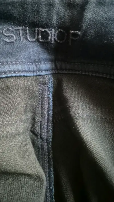 Jeans azul oscuro Studio F con detalles dorados - miniatura 3