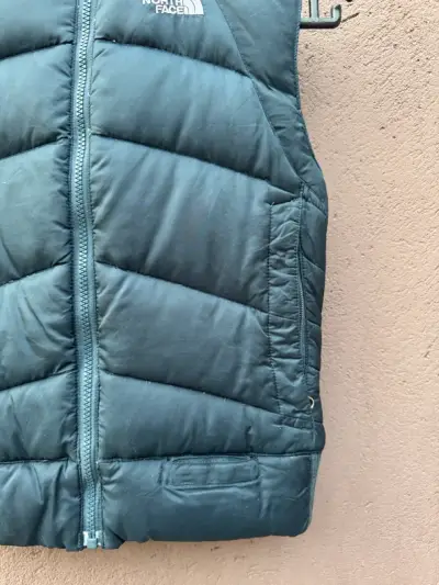 Chaleco sin mangas The North Face 550 negro - miniatura 3
