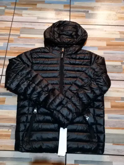 Chaqueta negra Calvin Klein impermeable - miniatura 1