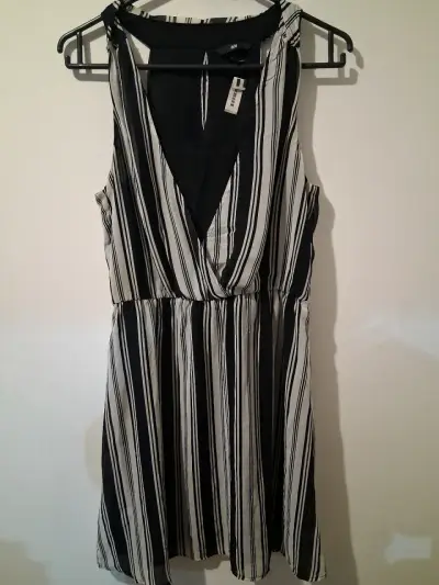 Vestido de rayas blanco y negro H&M - miniatura 1