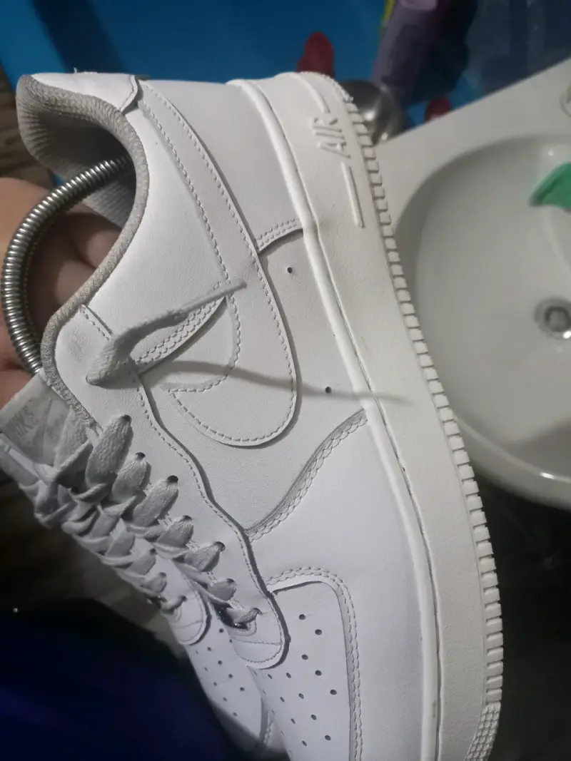 Zapatillas nike deportivas blancas estilo clásico - 3