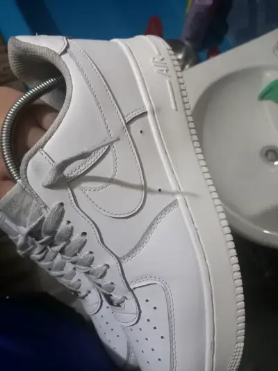 Zapatillas nike deportivas blancas estilo clásico - miniatura 3