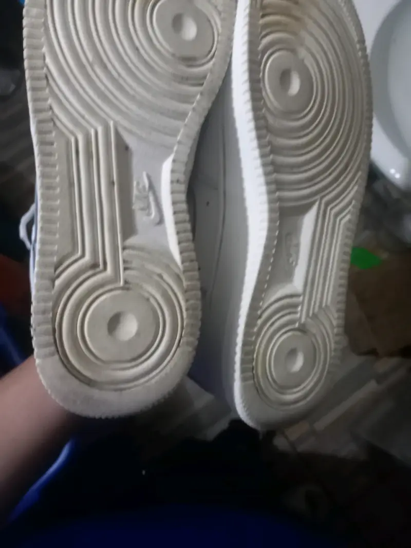 Zapatillas nike deportivas blancas estilo clásico - 4