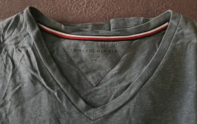 Poleras Tommy Hilfiger para hombre - miniatura 3