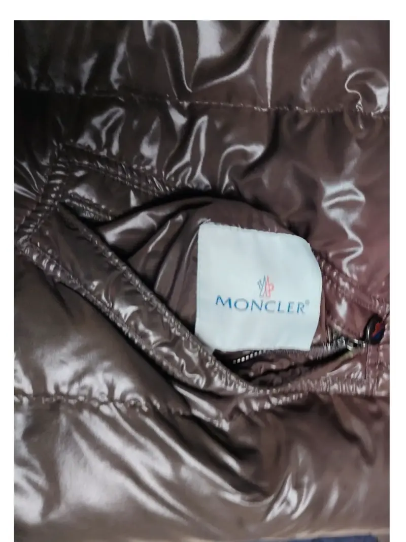 Chaqueta de plumas reversible marrón y negra - 6