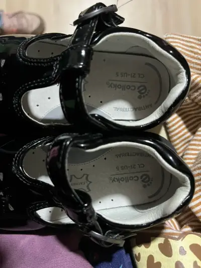 Zapatos de charol negro para niña Colloky - miniatura 3