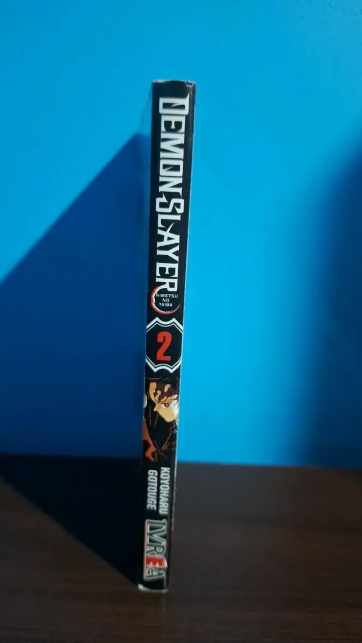 Manga Demon Slayer Volumen 2 de Koyoharu Gotouge - 2