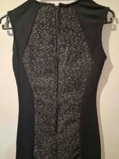 Vestido ajustado negro y gris con diseño elegante - miniatura 5