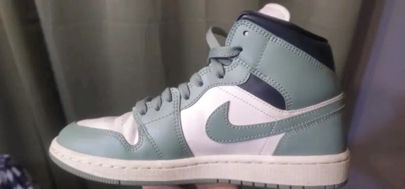 Zapatillas Air Jordan 1 Mid smoke jade - 3