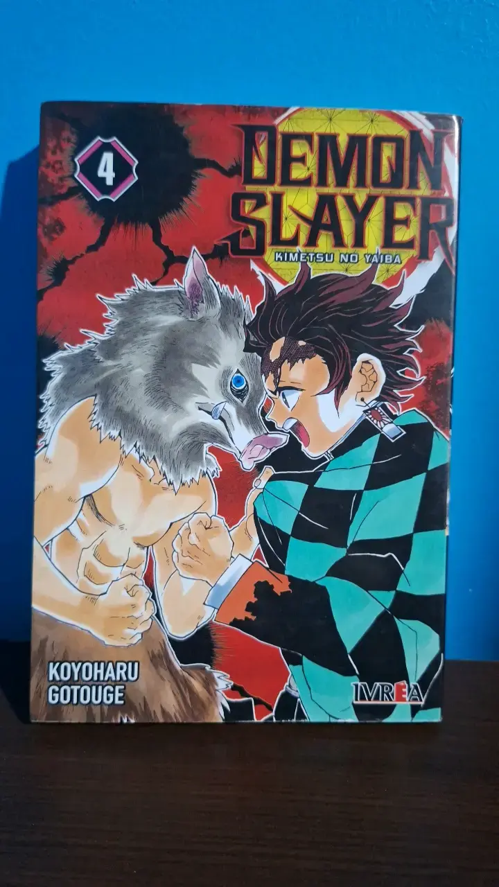 Manga Demon Slayer Tomo 4 de Koyoharu Gotouge - 1