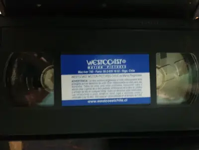 Película VHS Arenas de Iwo Jima con John Wayne - miniatura 2