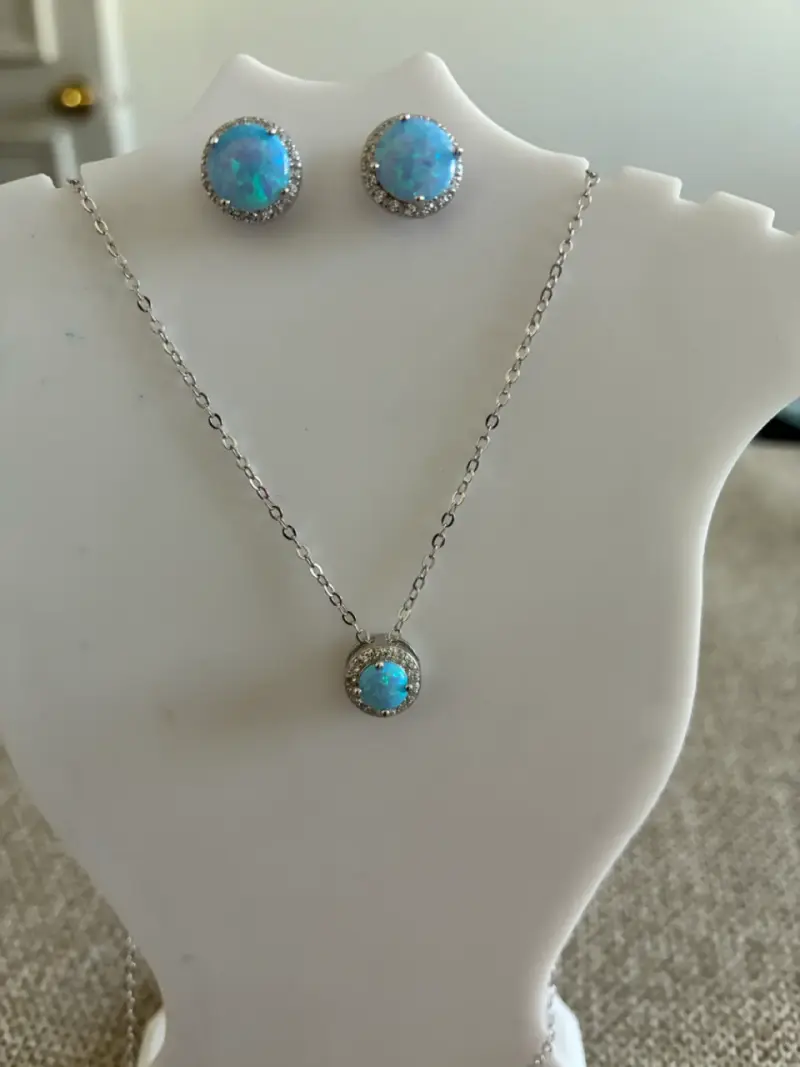 Conjunto de joyería con ópalo azul - 3