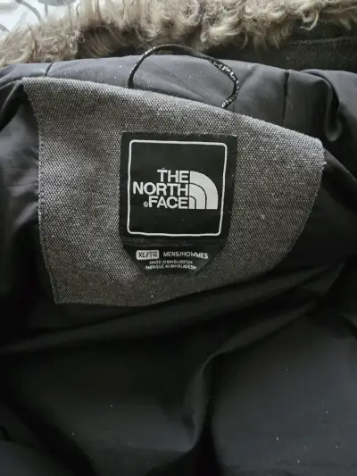 Puffa The North Face con capucha desmontable.. - miniatura 6