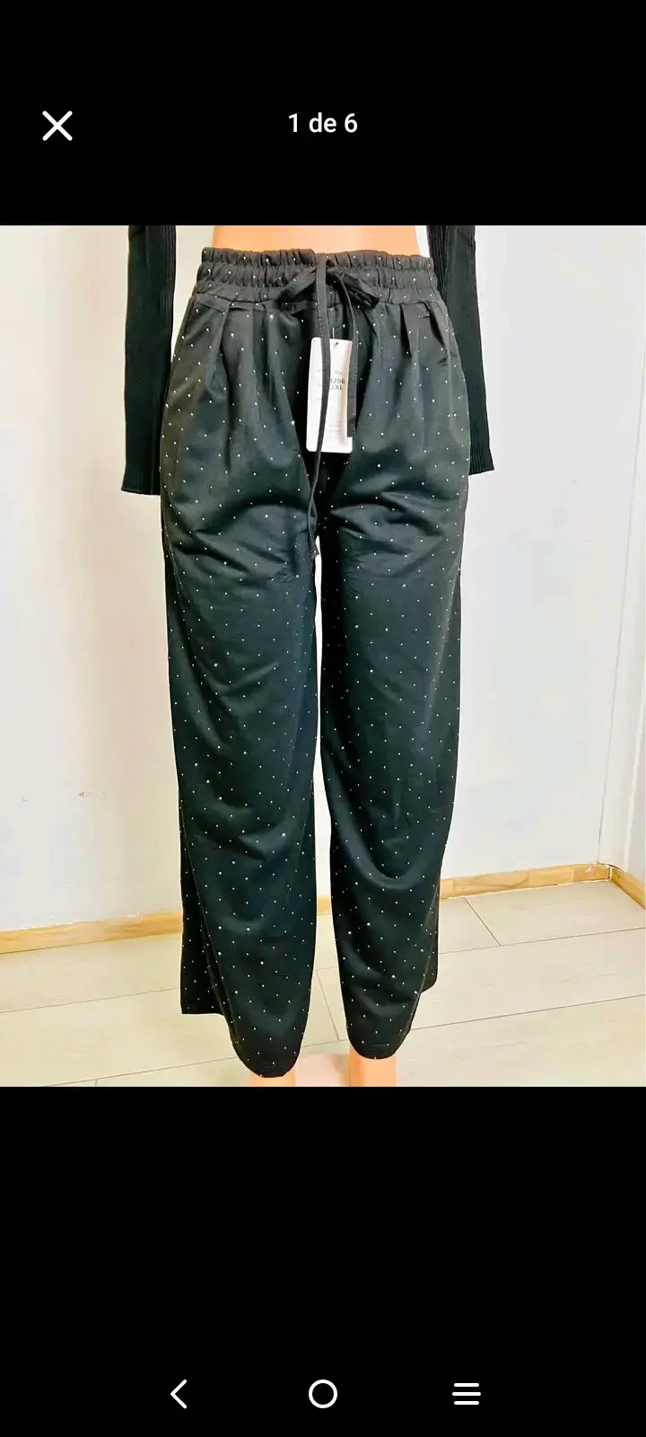 Conjunto deportivo negro con capuchadetalles bri - 3