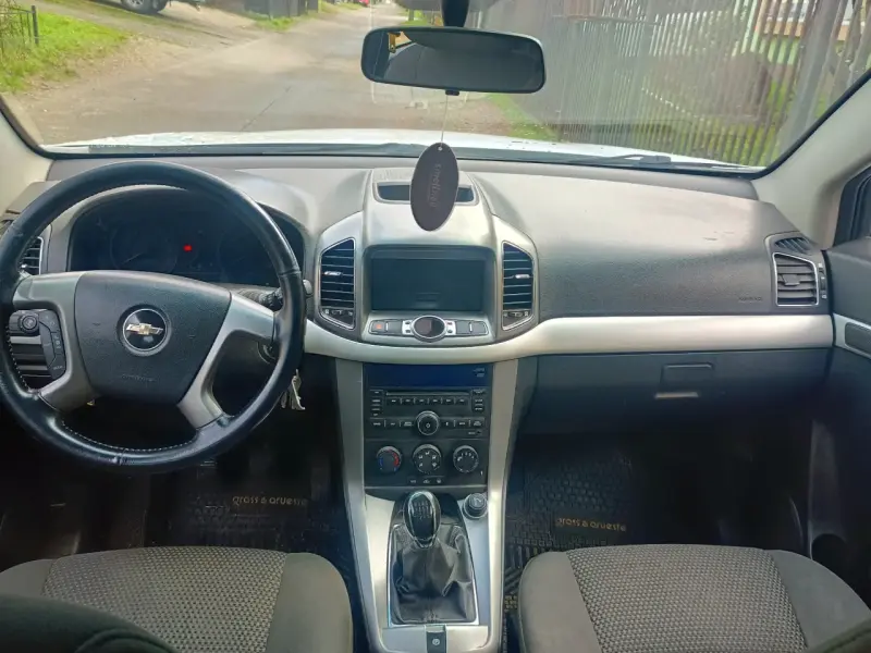 Chevrolet Captiva 2012SUV Blanco en Buen Estado - 5