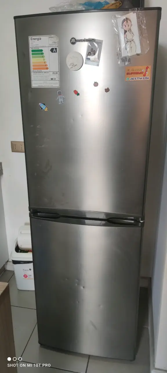 Refrigerador Madensa de acero inoxidable - 1