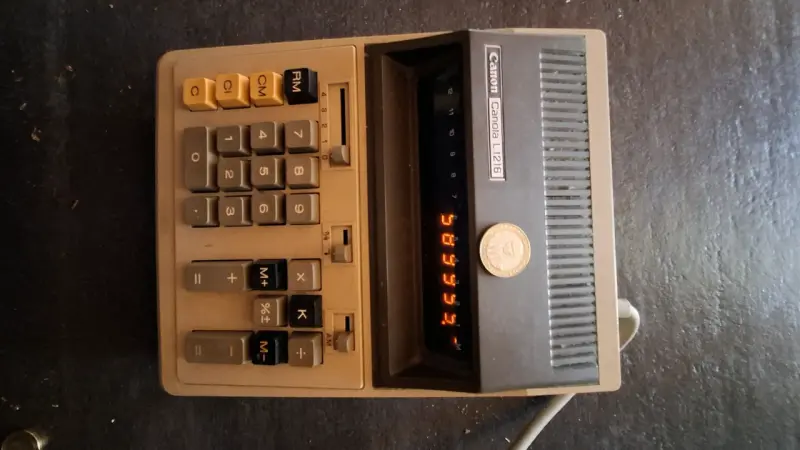 Calculadora vintage Canon Canola L1216 - 3