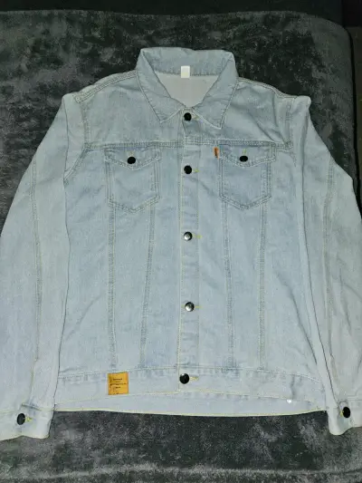 Chaqueta de mezclilla azul claro para hombre - miniatura 1