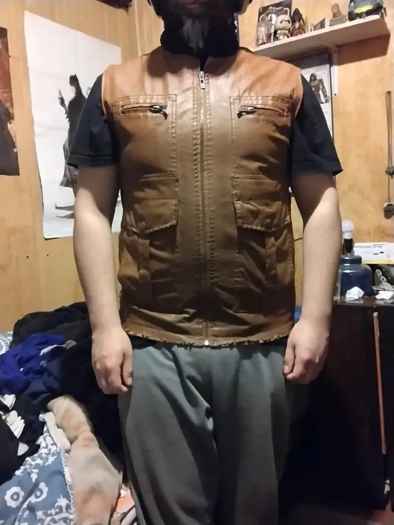 Chaleco de cuero marrón con diseño espaldera - 4