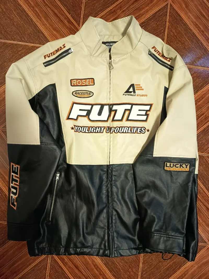 Chaqueta de motociclista Fute beige y negra