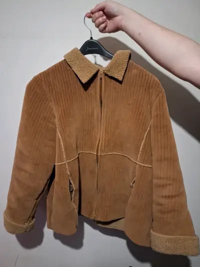 Chaqueta de pana marrón con forro de borrego - miniatura 1