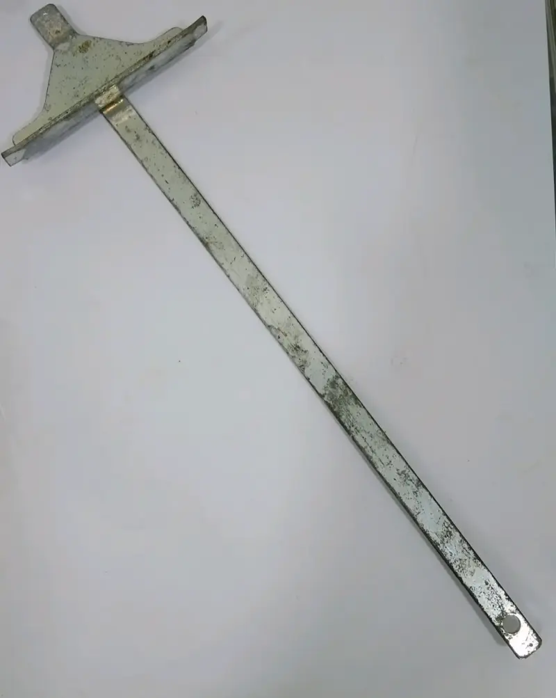 Nivel metálico - 1