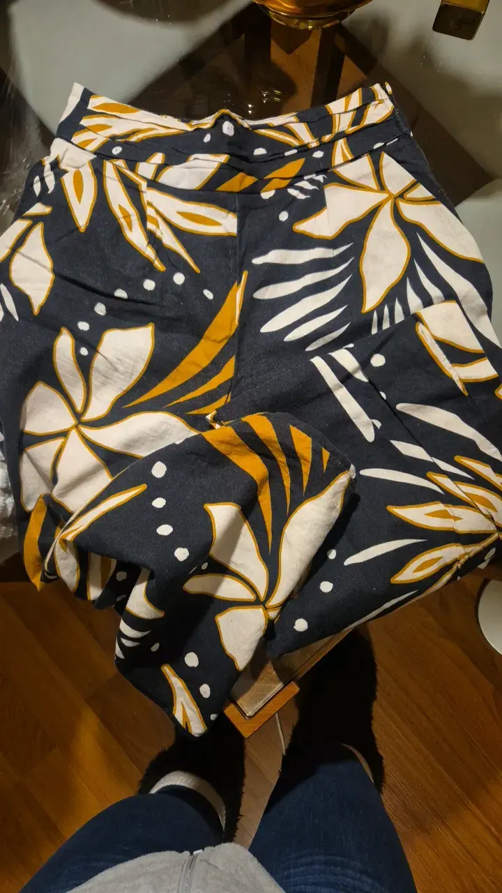 Pantalones estampados florales Studio - 5