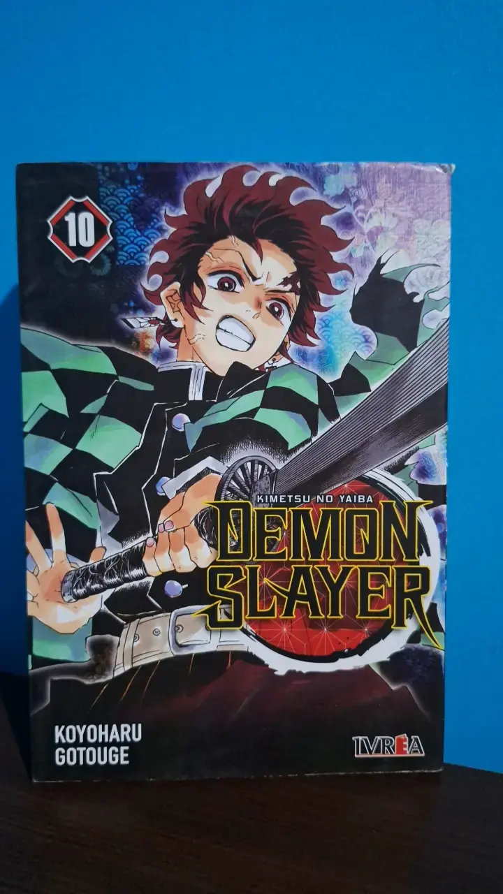 Manga Demon Slayer Volumen 10 de Ivrea - 1