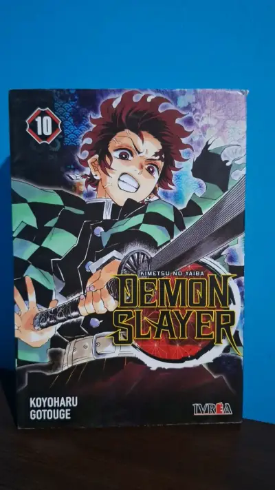 Manga Demon Slayer Volumen 10 de Ivrea - miniatura 1