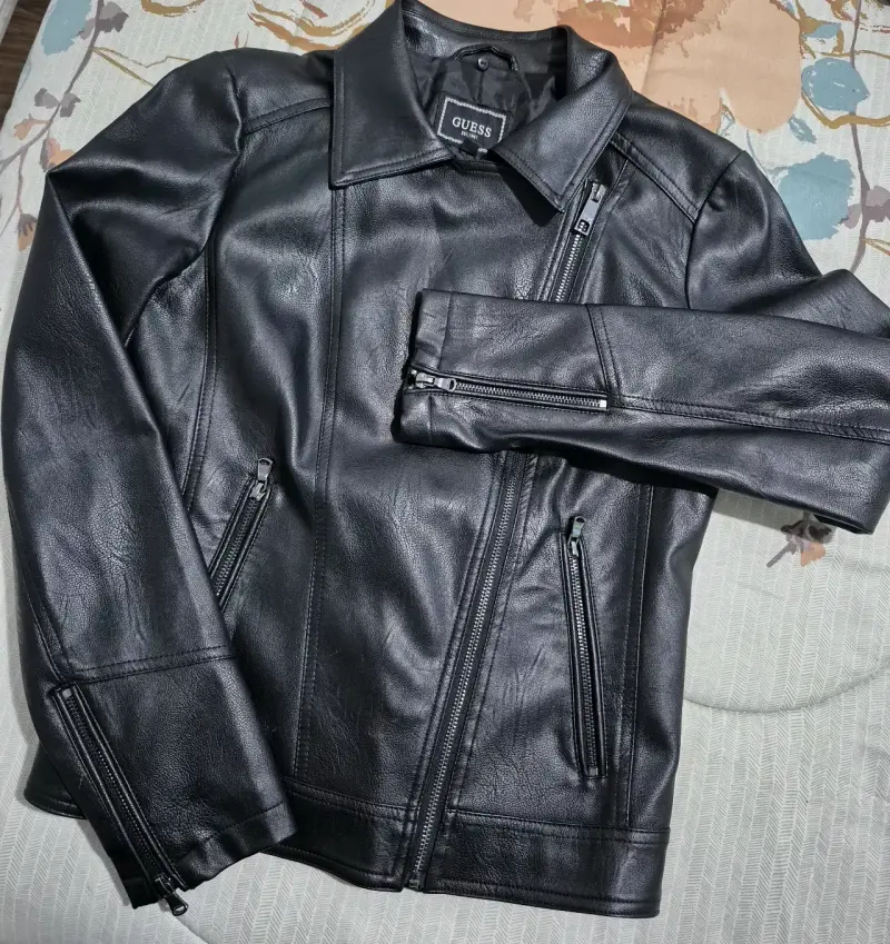 Chaqueta de cuero Guess con cuello desmontable - 4