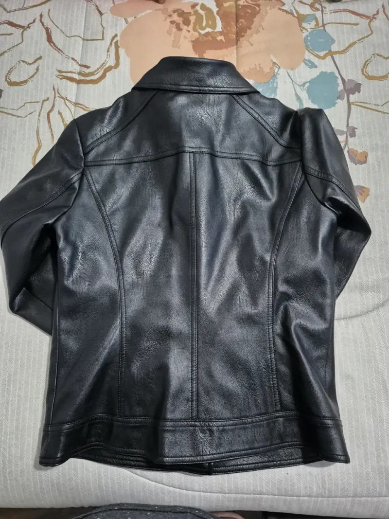 Chaqueta de cuero Guess con cuello desmontable - 5
