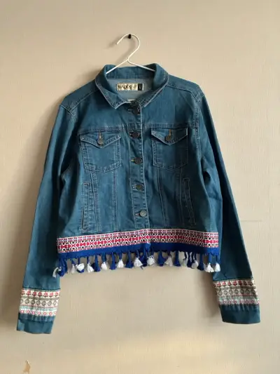 Chaqueta de mezclilla con bordados y flecos Wados - miniatura 1