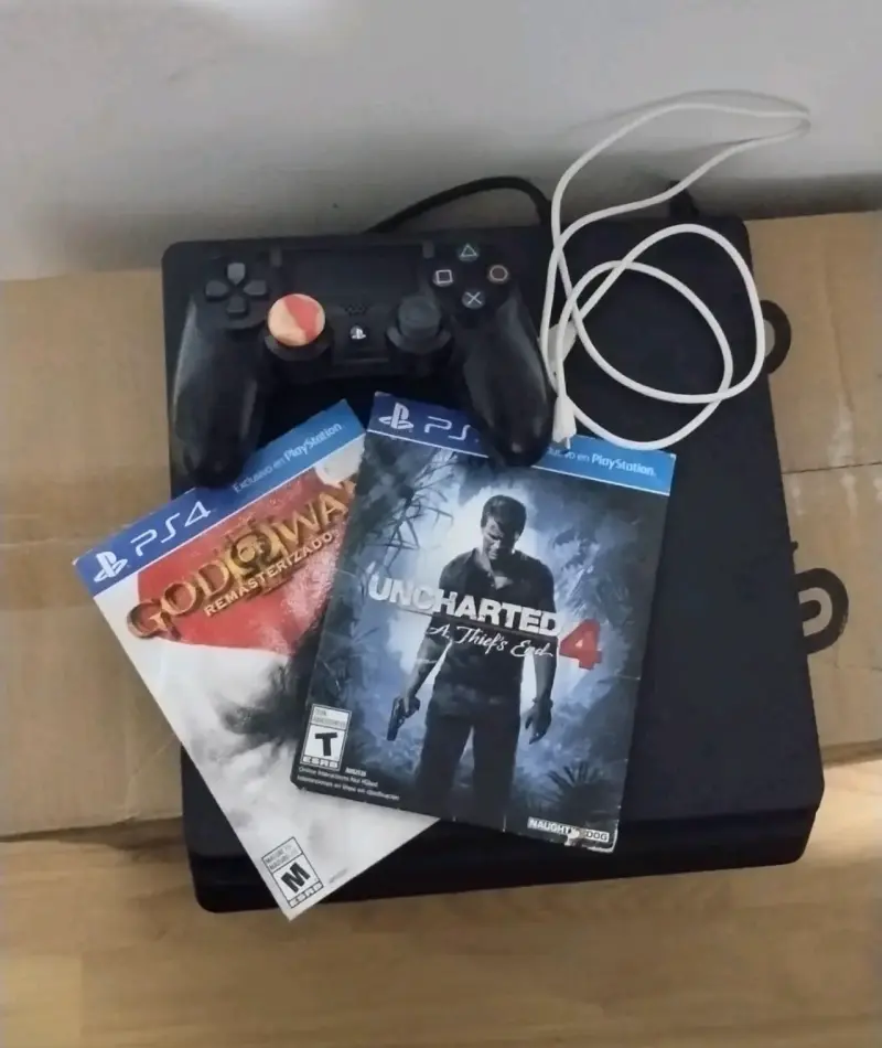 Consola PS4 c