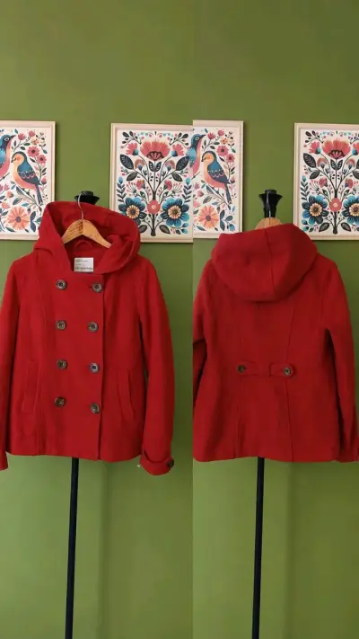 Abrigo Rojo con Capucha Aeropostale para Mujer - miniatura 1