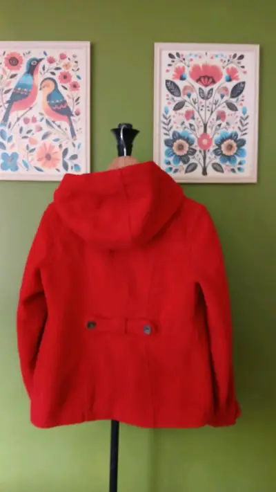 Abrigo Rojo con Capucha Aeropostale para Mujer - miniatura 3