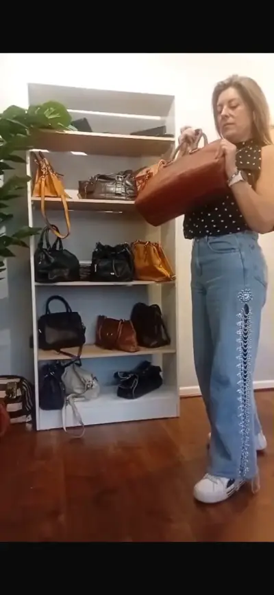 Bolso de cuero marrón para mujer - miniatura 1