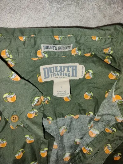 Camisa Verde Duluth Trading estampado cocktail - miniatura 2
