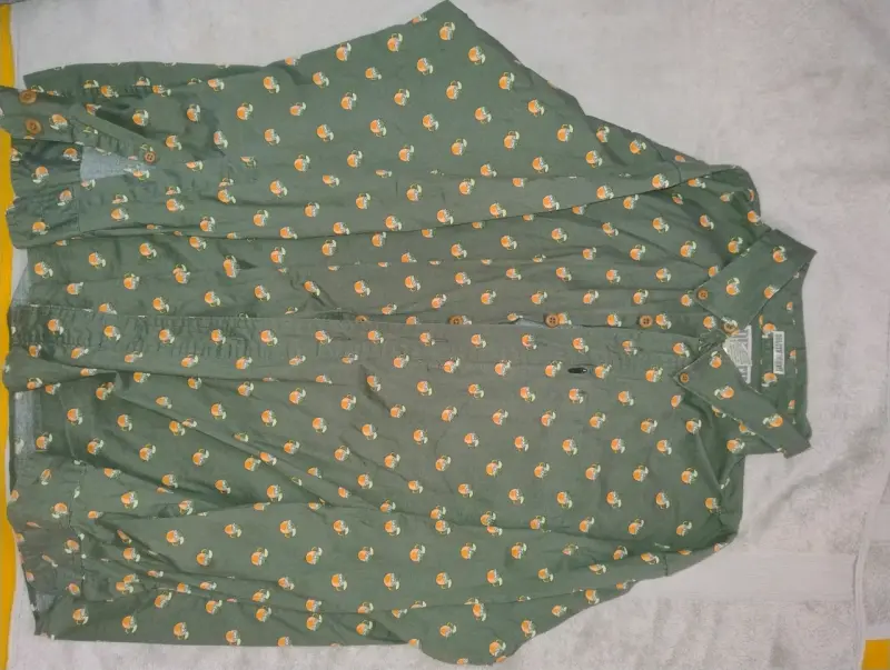 Camisa Verde Duluth Trading estampado cocktail - 4