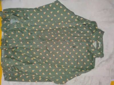 Camisa Verde Duluth Trading estampado cocktail - miniatura 4
