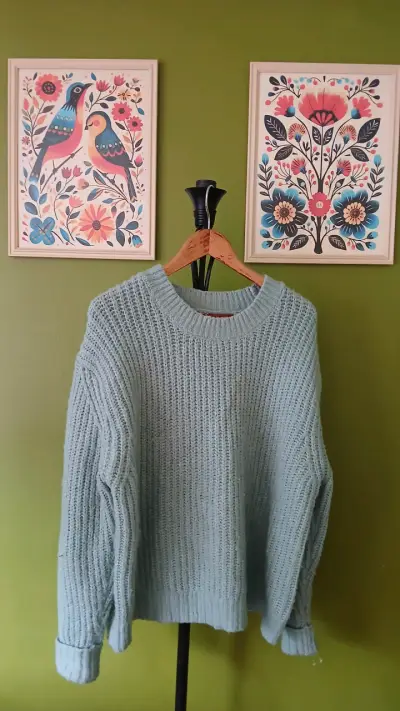 Suéter de punto grueso color menta con brillitos - miniatura 1